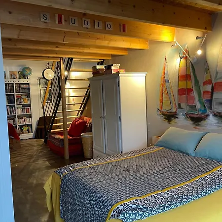Apartment T