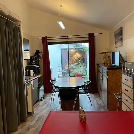 T アパート アングラン・シュル・メール